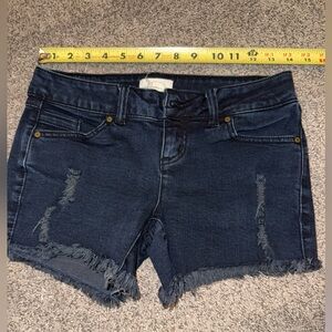 Cute black distressed Jean shorts size one O’Neill EUC